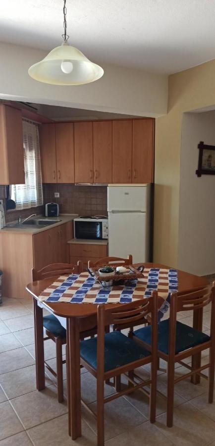 Despoina Meletiadou Nea Roda Exterior foto