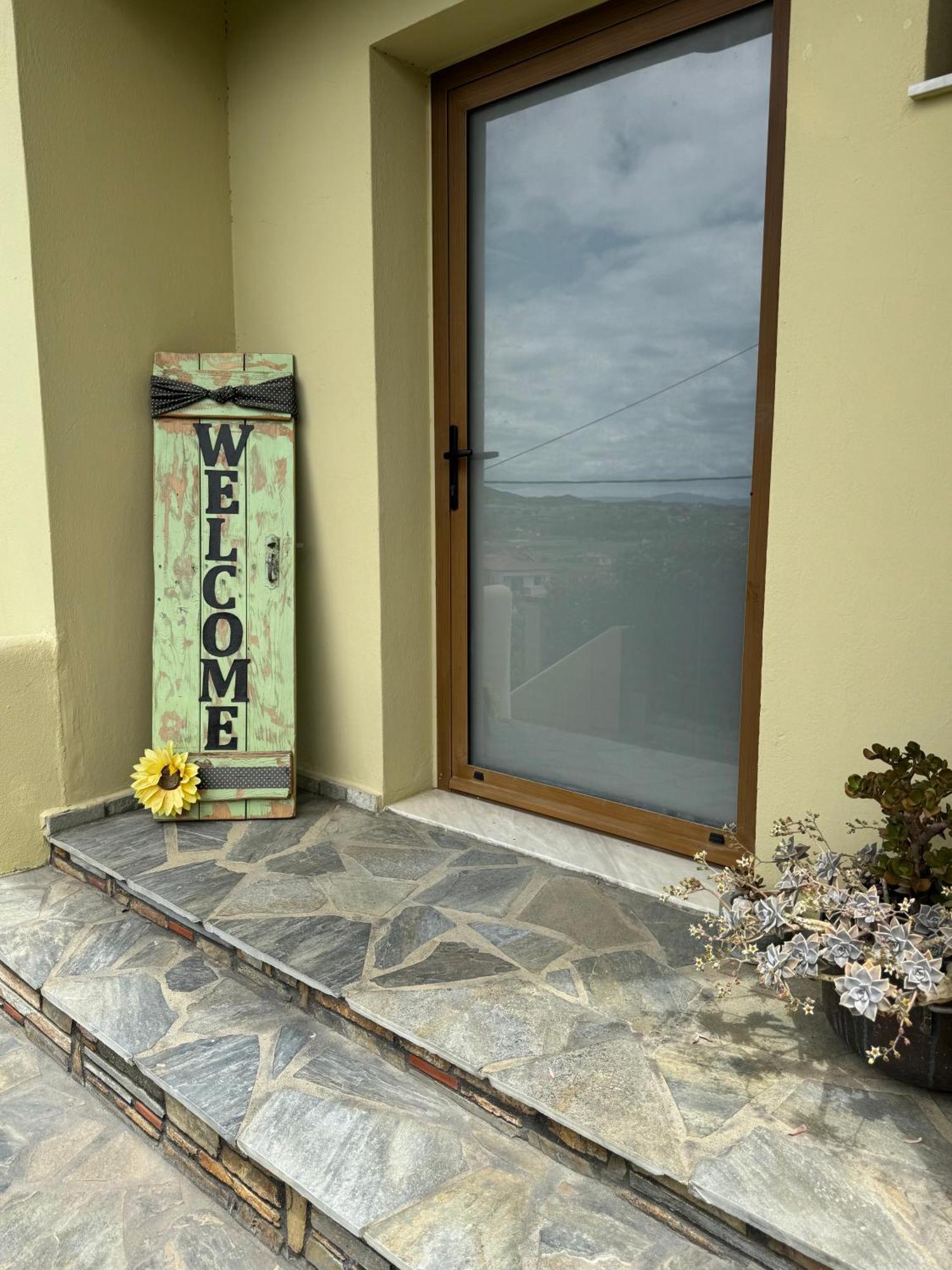 Despoina Meletiadou Nea Roda Exterior foto